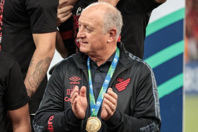 74岁斯科拉里再出山执教 要想再创辉煌难度很大